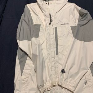 Columbia Rain Coat